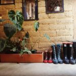 fotografía familia con botas de lluvia
